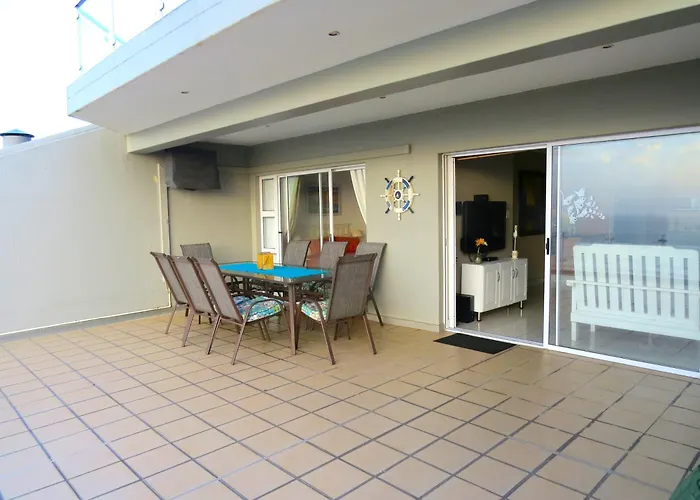 5 Manaba Breeze, Uvongo